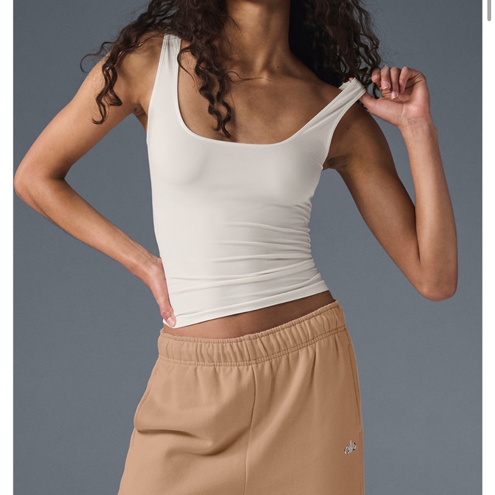 ALO Yoga Cream Tank Top